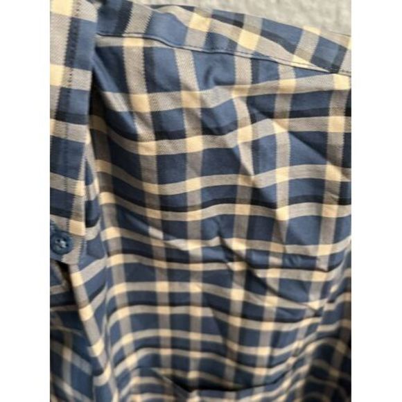 Cabela's Men's Small Blue White Striped ￼Button Down Shirt‎ - Picture 5 of 7
